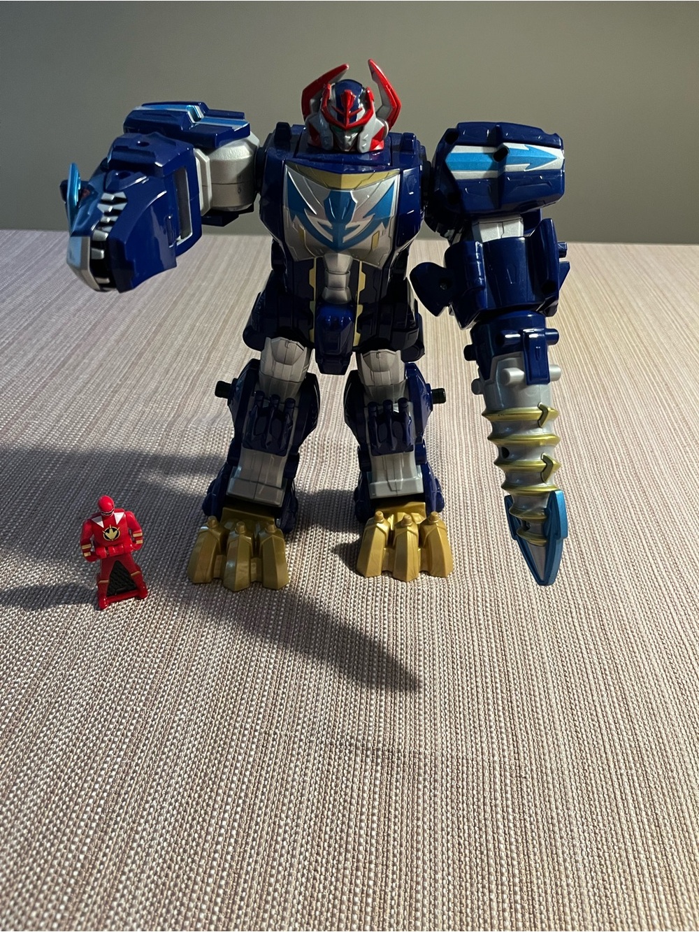 Power Rangers Super Megaforce Q-Rex Megazord Dinozord Drill and Key